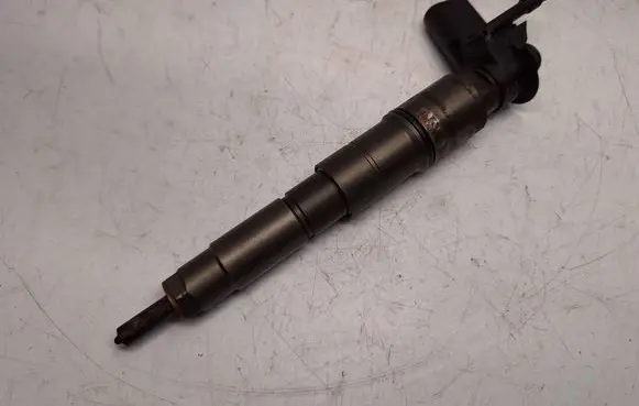 BMW X6 E71 Fuel injector 7808089 13537808089 13537808094