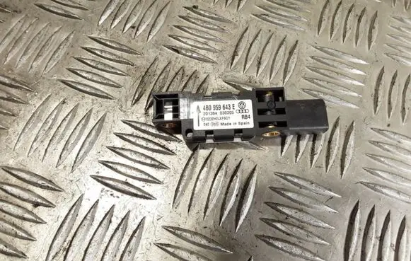 Volkswagen Phaeton Airbag deployment crash/impact sensor 4B0959643E