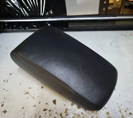 Audi A6 S6 C6 4F Armrest
