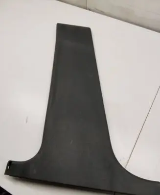 Mercedes-Benz C W204 (B) pillar trim (bottom) A050688 A2046900525 50512