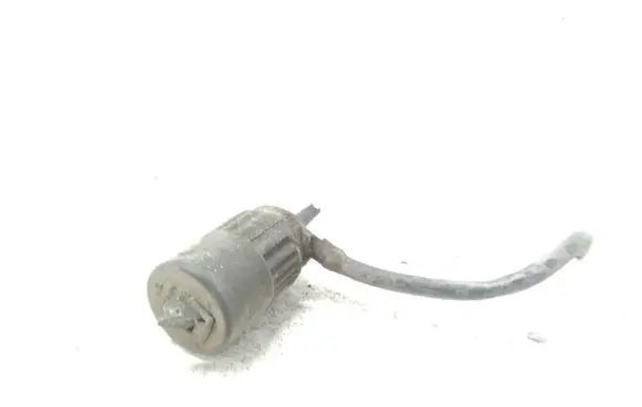Mercedes-Benz Vito Viano W638 Windscreen/windshield washer pump
