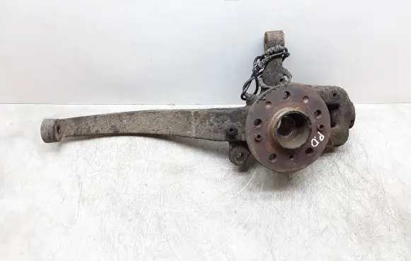 Mercedes-Benz ML W164 Front wheel hub spindle knuckle
