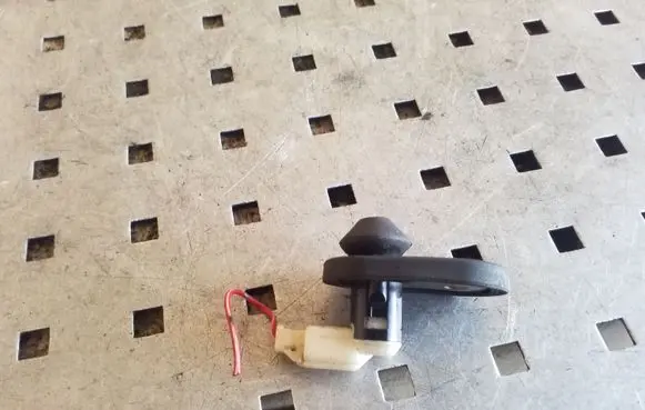 Toyota RAV 4 (XA20) Rear door sensor 