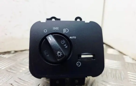 Land Rover Range Rover Sport L320 Light switch YUD501220PVJ