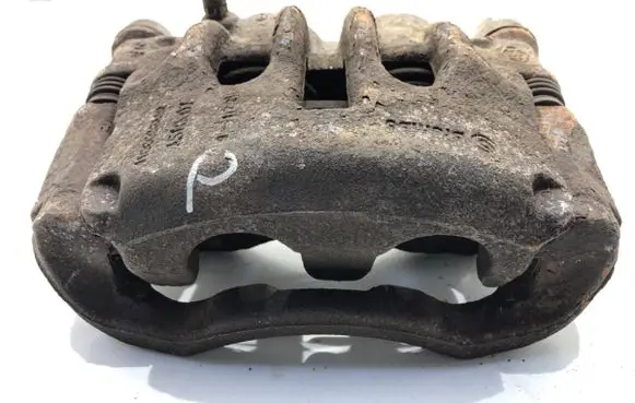 Opel Movano B Front brake caliper 