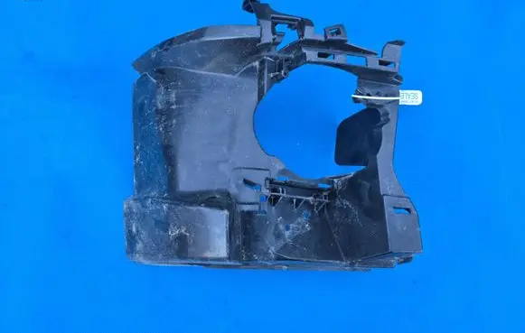 BMW 3 F30 F35 F31 Front bumper mounting bracket 7386362