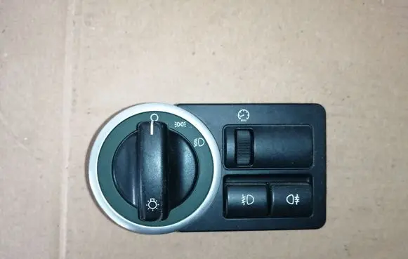 Land Rover Range Rover L322 Light switch 037094056 LRGYUD000161PUY