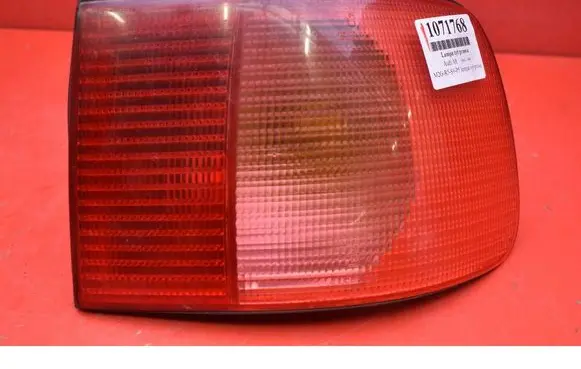 Audi A8 S8 D2 4D Rear/tail lights 4D0945096
