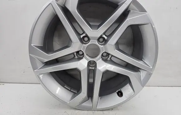 Audi Q5 SQ5 R18 alloy rim 80A601025P SP80A601025P