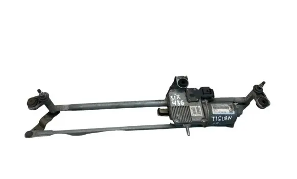 Volkswagen Tiguan Front wiper linkage and motor 4692229999 5N2955119