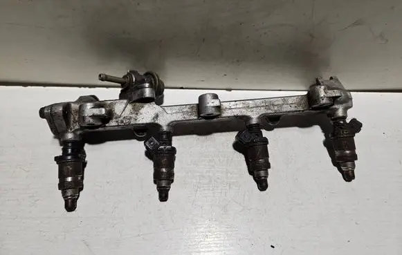 Honda Accord Fuel main line pipe NR1