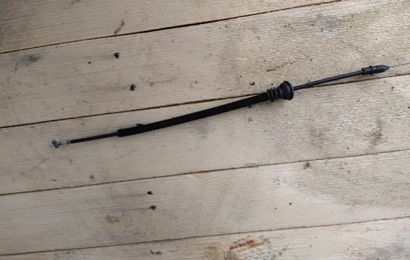 Skoda Fabia Mk1 (6Y) Front door cable line 