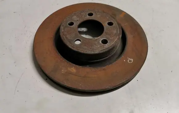 Ford Mustang V Front brake disc