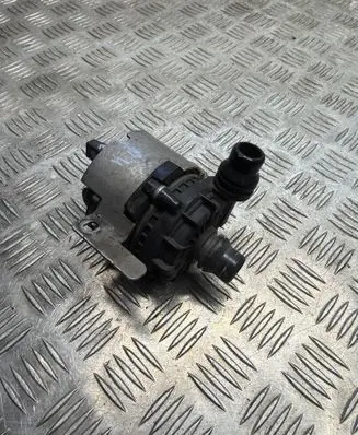 BMW i4 Electric auxiliary coolant/water pump 945503004