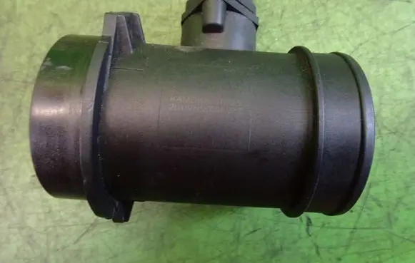 Audi A4 S4 B5 8D Mass air flow meter KAMOKA 18028