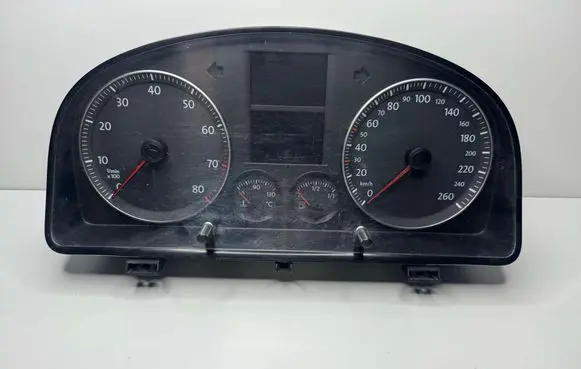 Speedometer (instrument cluster)