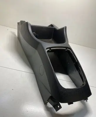 Chevrolet Lacetti Center console