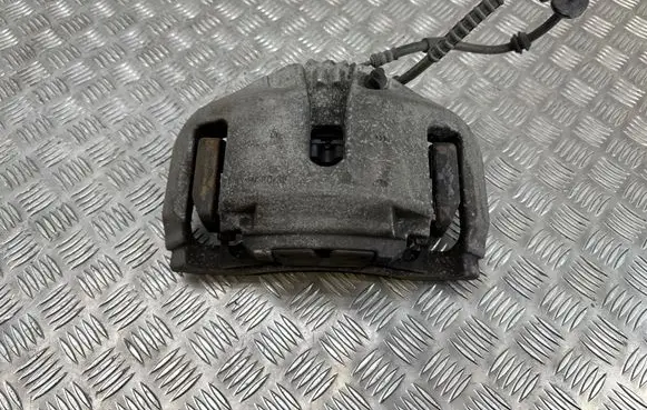 BMW 5 F10 F11 Front brake caliper 