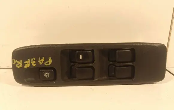Mitsubishi Pajero Sport I Electric window control switch MR445651 0480D1 C8DD250M