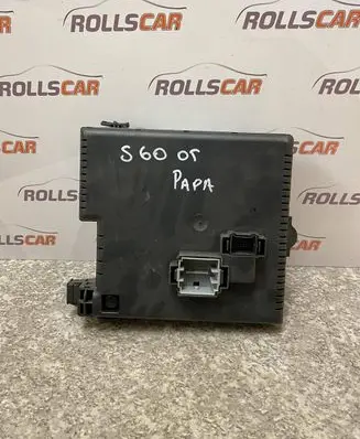 Volvo S60 Fuse box set 28017881
