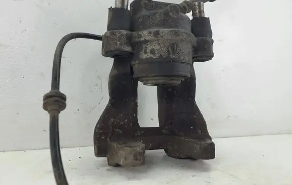 Mercedes-Benz E W212 Rear brake caliper