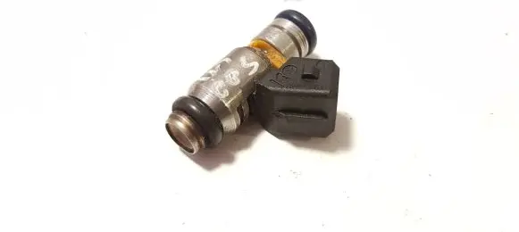 Fiat 500 Fuel injector IWP160 0352C