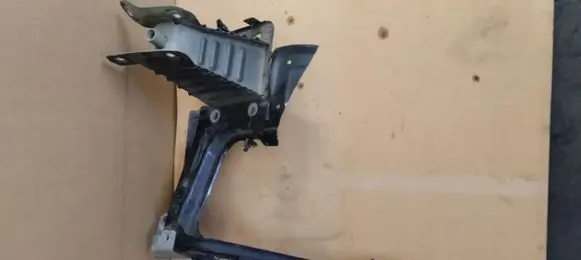 Opel Meriva B Front subframe