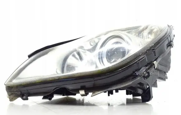 Mercedes-Benz CLS C219 Headlight/headlamp