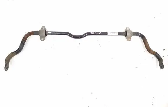 Infiniti Q30 Front anti-roll bar/sway bar A2463203511