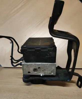 Volkswagen Golf IV ABS Pump 1J0907379G 5WK8474 10094903403