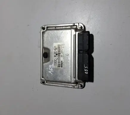 Audi A6 S6 C5 4B Engine control unit/module 8E0907401P 1039S01252 0281011136