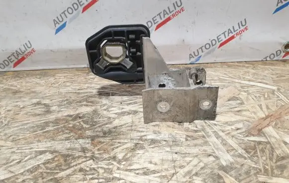 BMW 3 GT F34 Radiator support slam panel bracket 7245795 8620732
