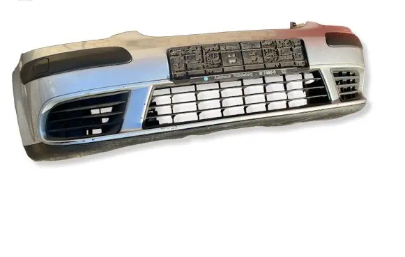 Volkswagen Golf Plus Front bumper 