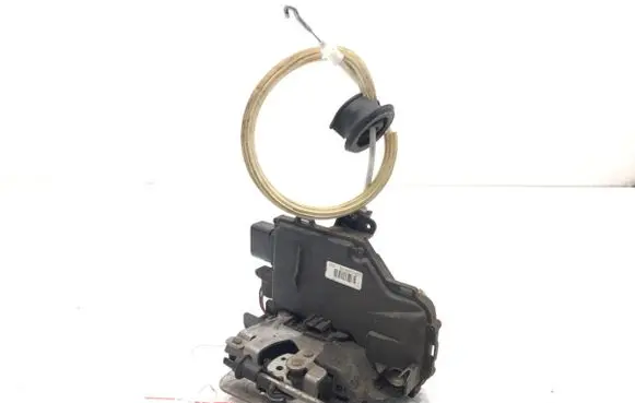 Audi A2 Front door lock 8Z1837015D