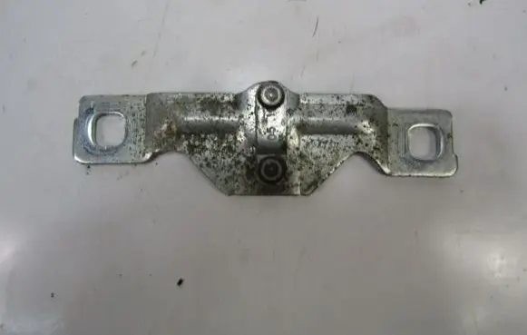 Skoda Fabia Mk2 (5J) Loading door lock loop/hook striker 
