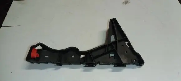 Renault Sandero II Rear bumper mounting bracket 24460283