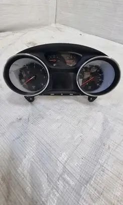 Opel Astra K Speedometer (instrument cluster) 39143417