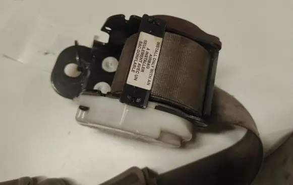 Chrysler Voyager Front seatbelt 0TJ291L5AB P0TJ291L5AB