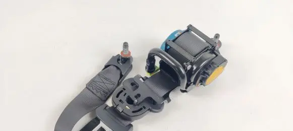 Hyundai Santa Fe Rear seatbelt 89870S1100