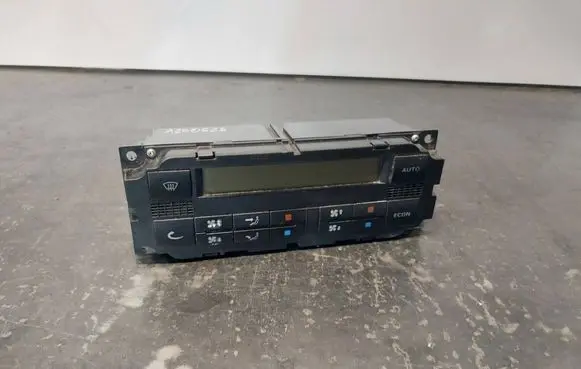 Seat Alhambra (Mk1) Climate control unit 7M7907040B YM2119988CCW