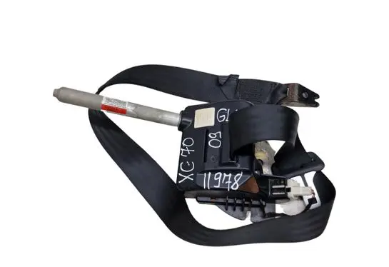 Middle seatbelt (rear)