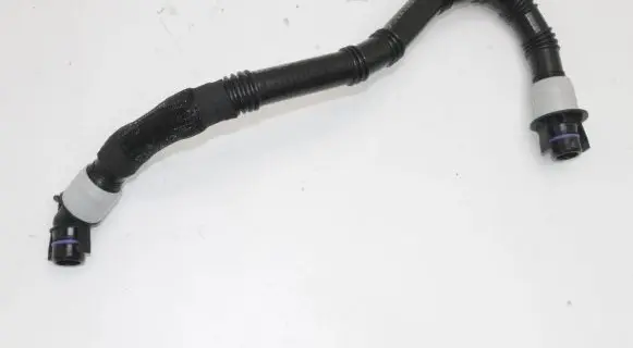 Tesla Model Y Engine coolant pipe/hose 109576600F