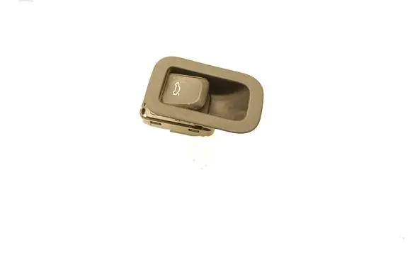 Tailgate opening switch