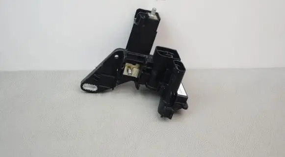 BMW 4 F32 F33 Current control relay 9356157