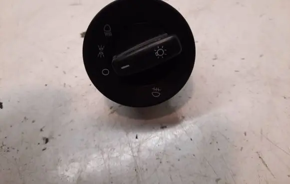 Skoda Octavia Mk2 (1Z) Light switch 1Z0941431F 04067402
