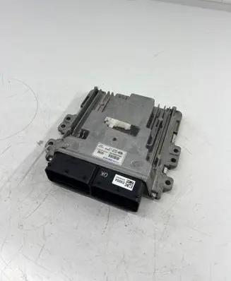 KIA Sportage Engine control unit/module 391002U930