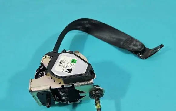 Ford Focus Rear seatbelt JX7BA611B68AFW IMPRK1584055