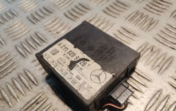 Mercedes-Benz E W211 Alarm control unit/module 2118209126