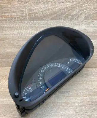 Mercedes-Benz C W203 Speedometer (instrument cluster) A2035401311 110008896 WithPlug
