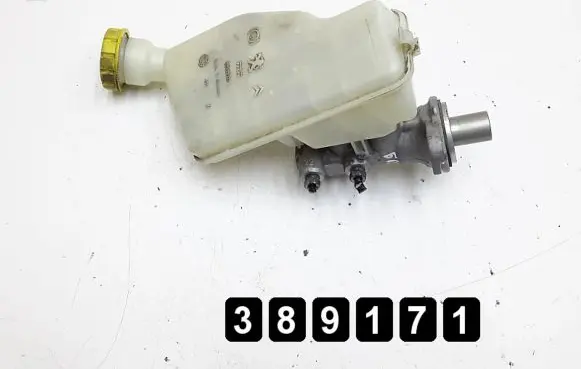 Peugeot 207 Master brake cylinder 32067093